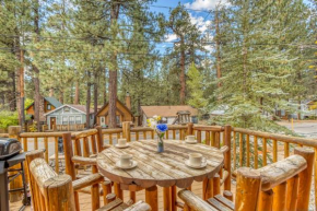 100 - Cedar Hideaway - Meredith Lodging